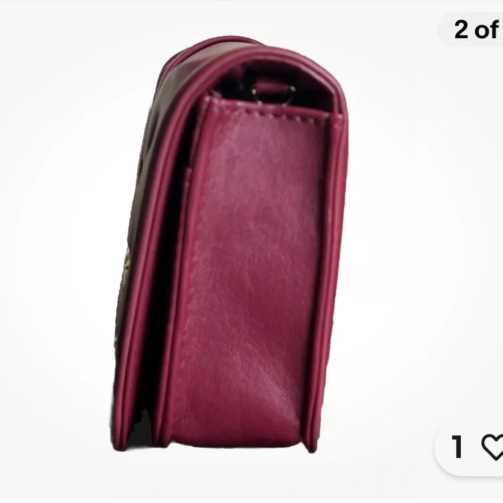 Badgley Mischka Crossbody Bag